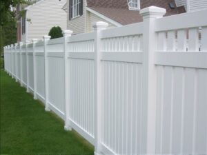 composite vinyl fencing
